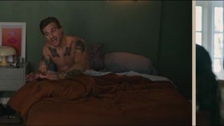 Kaley Cuoco - The Flight Attendant s01e01 (2020) celebrity boobs scene