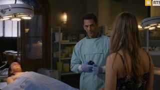 Ariane Brousse - Balthazar s03e04 (2020) celeb booby video