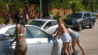 Hannah Kepple - Cobra Kai s03e03 (2020) celeb sexy video