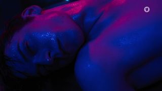 Lea Freund - Der Usedom-Krimi s01e11 (2020) celeb hot movie scene