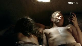 Yohanna Schwertfeger nude - Altes Geld (2015)  (Season 1, Episode 1)