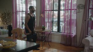 Khaneshia 'KJ' Smith - Survivor's Remorse s01e02 (2014) celebs nude video