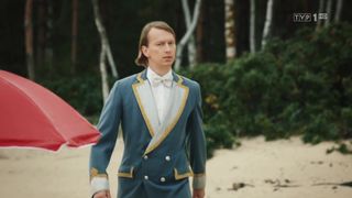 Magdalena Poplawska - Osiecka s01e07 (2020) hot scene on the beach