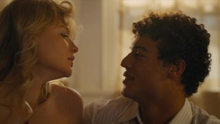 Isabella Farrell, Caitlin Stasey - Bridge and Tunnel s01e03 (2021) celeb sexy video