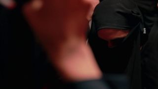 Niv Sultan - Tehran s01e01 (2020) actress booby video