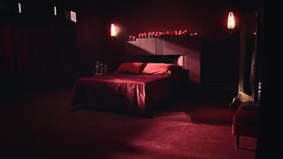 Yetide Badaki - American Gods S01E01 (2017) So Fanny Sex Scene