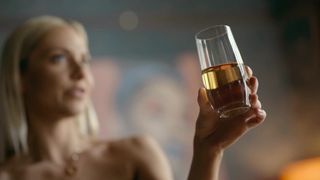 Valentina Pahde - SUNNY - Wer bist Du wirklich s01e13 (2020) actress A sexy scene