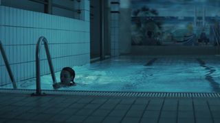 Charlotte Le Bon, Lubna Azabal, Veerle Baetens - Cheyenne _ Lola s01 (2020) celebs hot scene