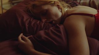 Clara Dessau - LOVER s01e01 Pilot (2020) celebrity a topless scene from the movie