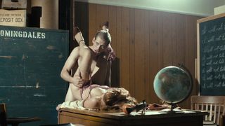 Maggie Gyllenhaal - The Deuce s01e06 (2017) Naked actress in a TV movie scene