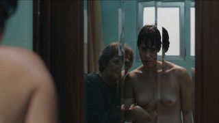 Loreto Mauleon - Patria s01e05 (2020) celeb boobs scene
