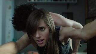 Allison Williams sexy - Girls (2017) (Season6, Episode4)