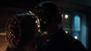 Charlotte Hope, Stephanie Levi-John â The Spanish Princess s02e01 (2020) celebrity booby video