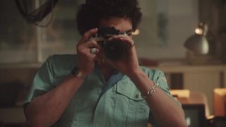 Vanessa Guide, Noemie Schmidt - 3615 Monique s01e08 (2020) celebs A sexy scene