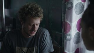 Veronika Moxireva - Topi s01e03 (2021) celebrity boobs scene