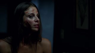 Ana Ayora sexy – Banshee (2016) (Season 4, Episode 7)