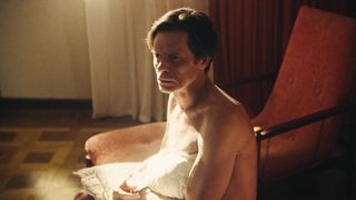 Bella Camero, Cristina Lago - Magnífica 70 s03e01e03e04e09 (2018) actress topless scene