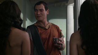 Jessica Grace Smith, Lesley-Ann Brandt - Spartacus. Gods of the Arena s01e03 (2011)