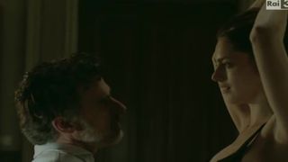 Miriam Leone - Non Uccidere s01e07-08 (2016) Censorship erotic scene