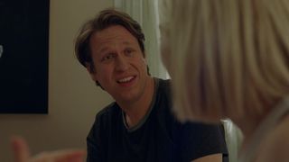 Madeline Wise naked - Crashing s03e03 (2019)