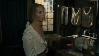 Kelsey Egan - Warrior s02e03 (2020) actress A sexy scene