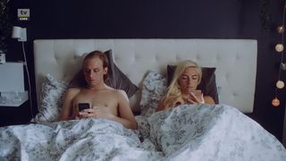 Josephine Park nude - Doggystyle s02e02 (2019)