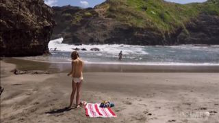 Emma Leonard - 800 Words s01e01 (2015) celebs hot video scene