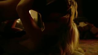 Laura Vandervoort Nude - Bitten (2014) s01e09