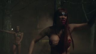 Daniela Santiago, Jedet, Sophia Lamar, Lara Martorell - Veneno s01e04 (2020) actress hot scene