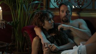 Esmeralda Moya - Victor Ros s01e04 (2015) Censorship nude scene