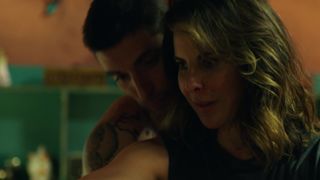 Kate del Castillo - Ingobernable s01e12 (2017) Sexy film scene