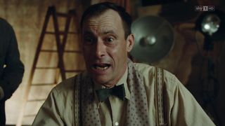 Franziska Holitschke nude - Babylon Berlin s01 (2017)