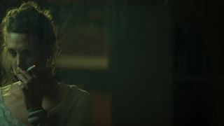 Adriana Esteves, Mariana Lima, Fernanda D'Umbra - Assedio s01e04 (2018) Nude film scenes