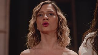 Lorena Comparato nude - Samantha! s02e05 (2019)