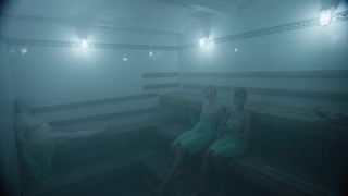 Ella Purnell nude - Sweetbitter s02e01-02 (2019)