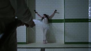 Eva Green - Penny Dreadful s01e05 (2014) celeb naked