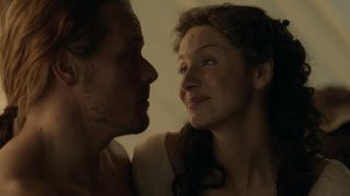 Caitriona Balfe - Outlander s05e07 (2020) Сut nude scene