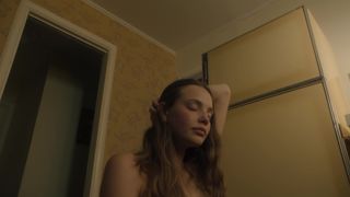 Kristine Froseth naked - The Truth About the Harry Quebert Affair (2018) (Season 1, Episode 9)