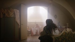 Lily_James__Tuppence_Middleton_-_War_and_Peace_s01e01 (2016)