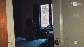 Sophie Breyer, Zoe Fischer - La Treve (2016) (Season 1, Episode 6-9)