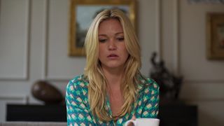 Roxane Duran – Riviera s01e02 (2017) Naked actress in a sexy video