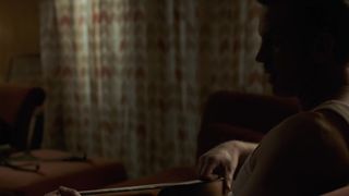 Kaley_Ronayne__Jodi_Balfour_-_Quarry_s01e06 (2016)