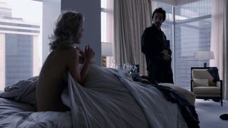 Brianna Brown nude – Homeland s01e03