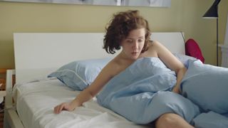 Emilie Nicolas nude - Hvite Gutter s02e01 (2018)