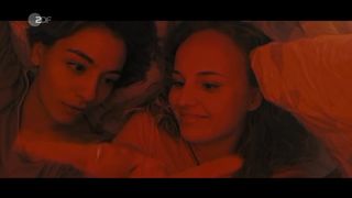 Luise von Finckh, Marie Bloching nude - Kommissarin Lucas s01e28 (2019)