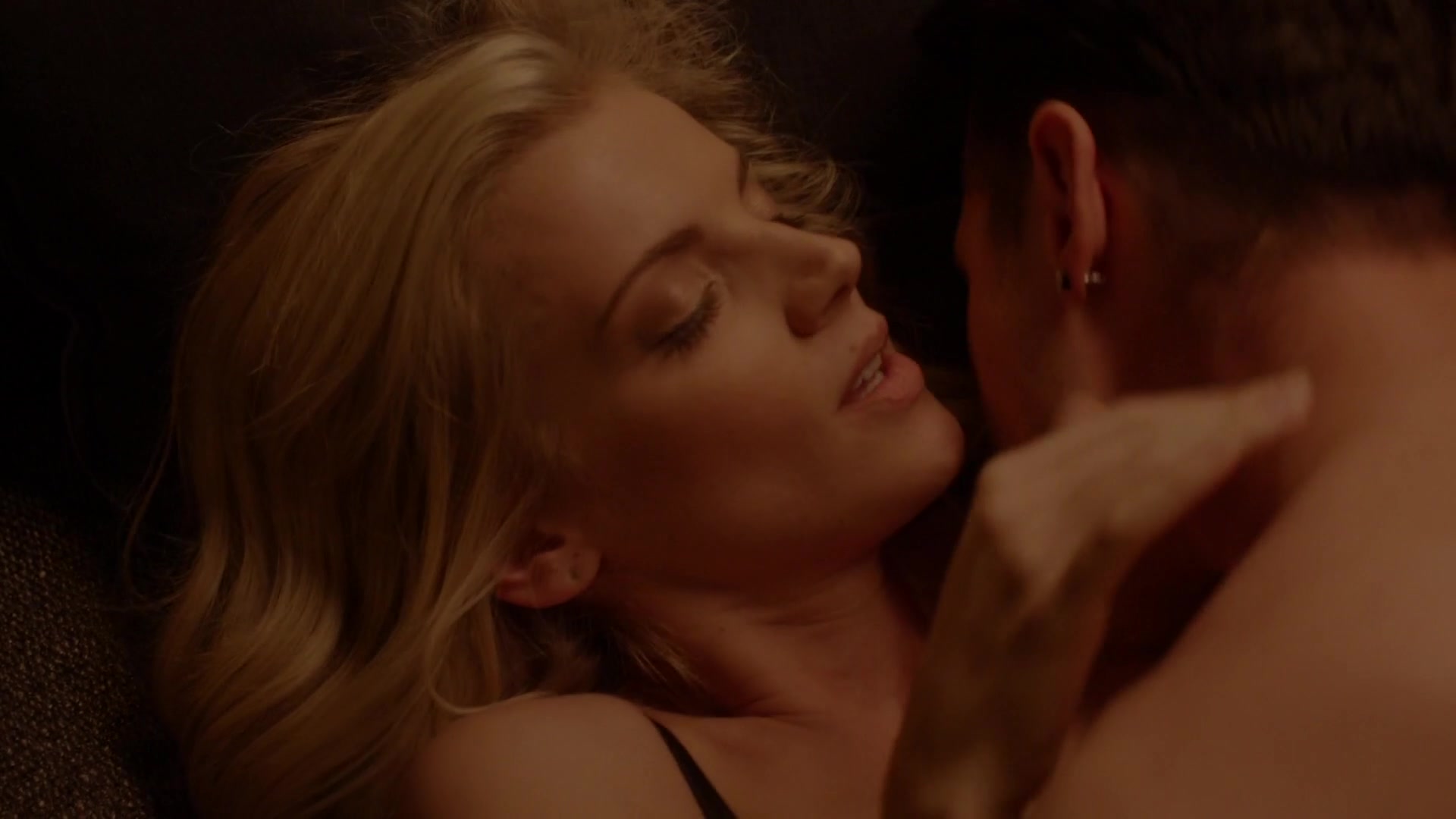 Kara killmer boobs