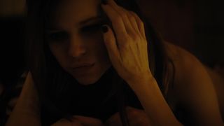 Naomi Watts, Sophie Cookson - Gypsy s01e07 (2017) Naked actress in a sexy video