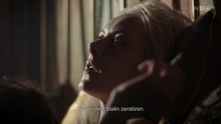 Severija Janusauskaite, Sophie Pfennigstorf - Babylon Berlin s01e04 (2017) Naked "topless" scene