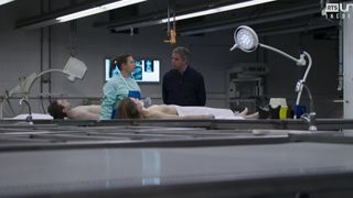 Helena Coppejans nude - Souviens-toi (2017) (Season 1, Episode 1)