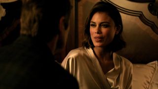 Nathalie Kelley - Dynasty s01e07 (2017) Naked actress in a sexy video